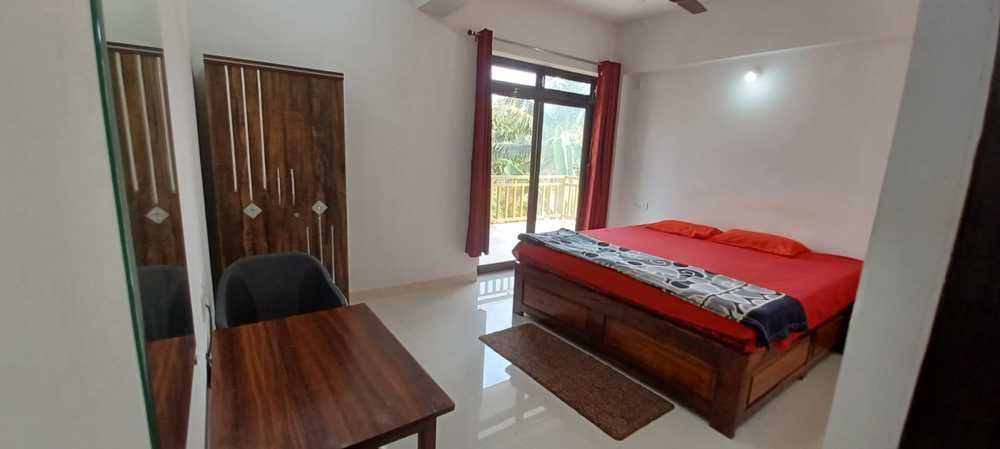 PRAKASH HOLIDAY INN GUESTHOUSE (ex. RISHI HOUSE) - 26