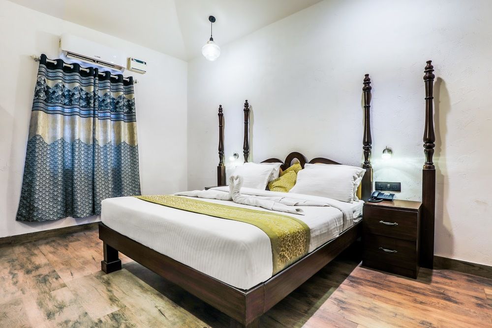 BEACH HOUSE HOTEL - 12