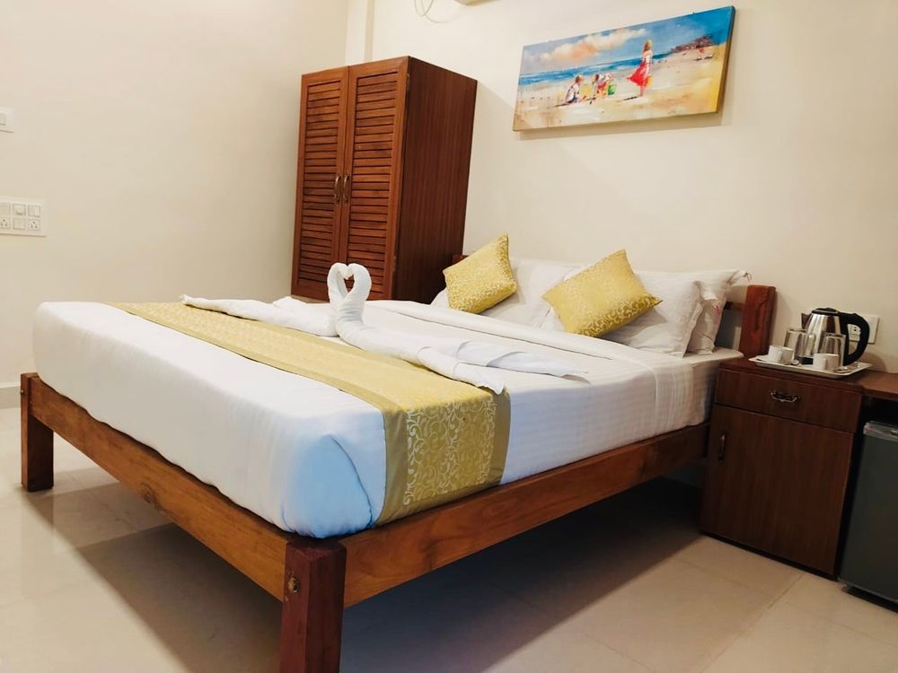 BAGA BEACH HOTEL - 16