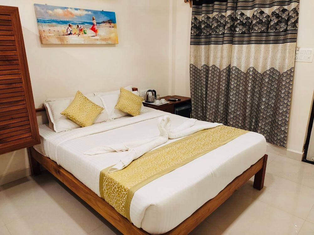 BAGA BEACH HOTEL - 9