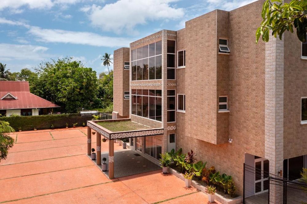 ROYALE SUITES LUXURY APARTMENTS - 2