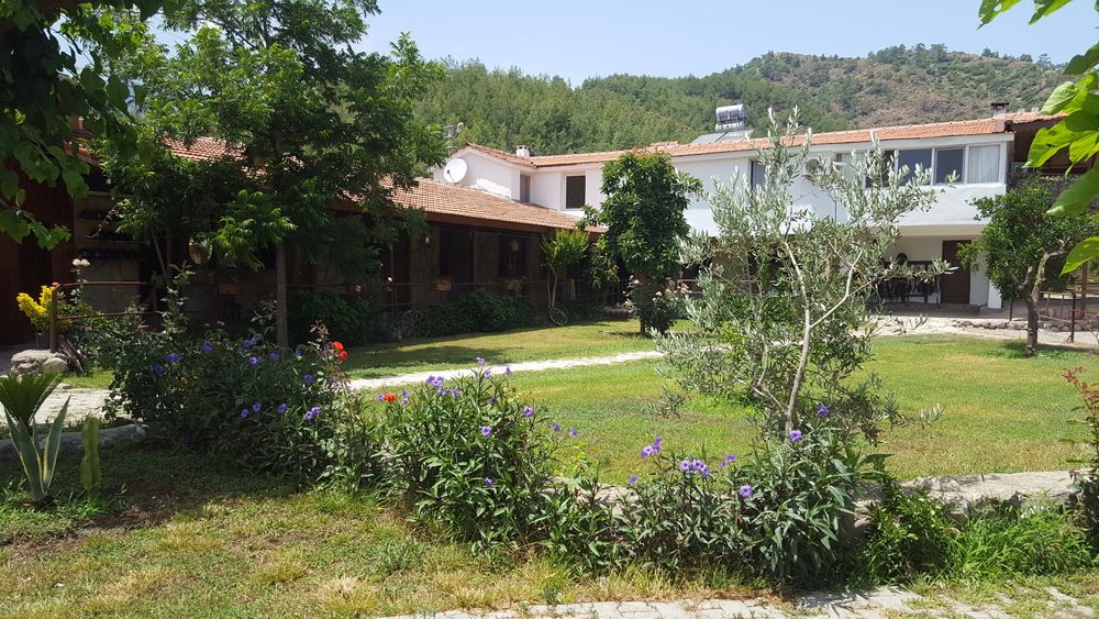 Oranj Ranch Hotel - 5