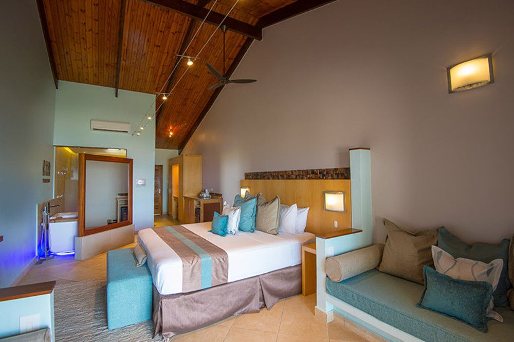 THE COCO DE MER HOTEL & BLACK PARROT SUITES - 28