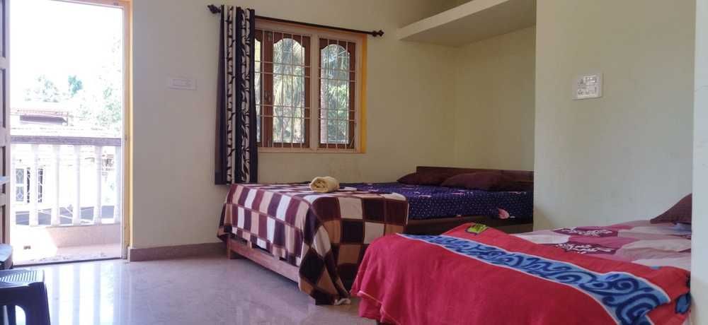 PRAKASH HOLIDAY HOMES GUESTHOUSE - 1