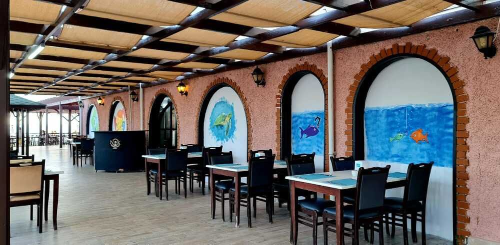 Green Paradise Beach Hotel - 13