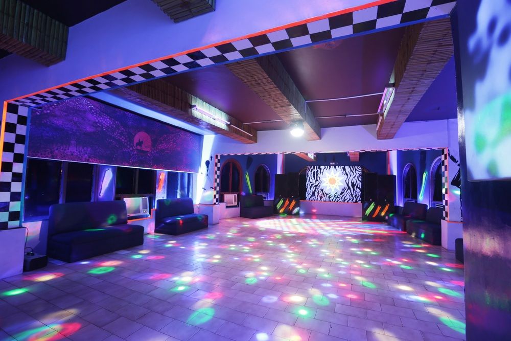 THE BYKE OLD ANCHOR - 17