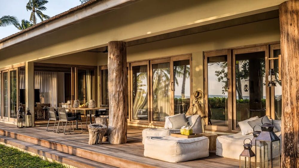 FOUR SEASONS RESORT AT DESROCHES ISLAND - 12