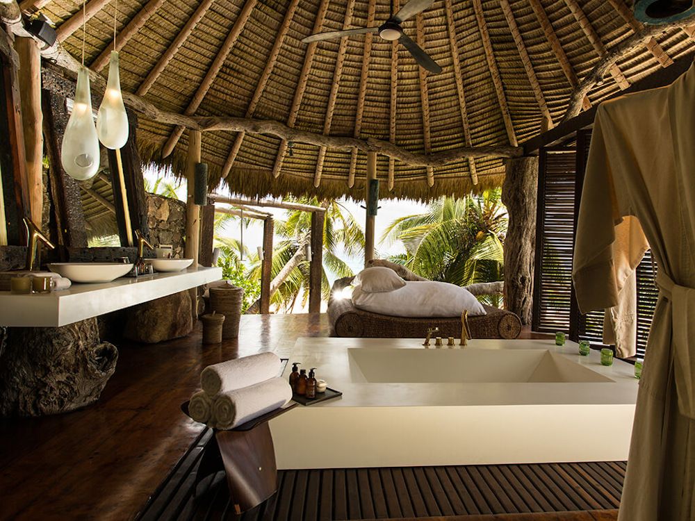 NORTH ISLAND - SEYCHELLES - 40