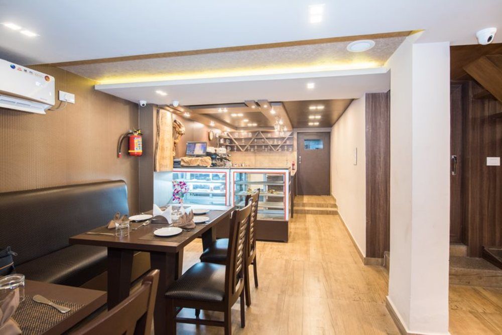 VICTORIA PARADISE INN (EX: HOTEL ROYAL ANTHURIUM) - 11