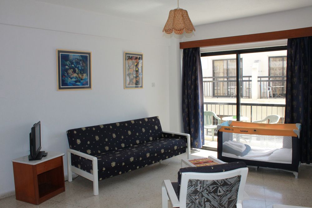 FLOREA HOTEL APTS (Class B) - 31