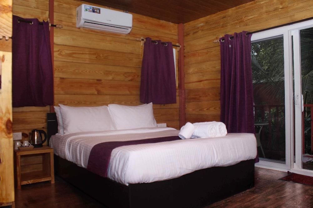 MARINERS BAY RESORT - 11