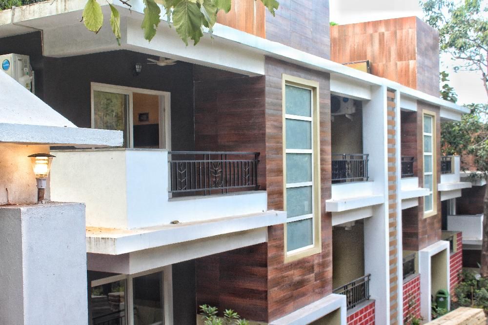 MARINERS BAY RESORT - 3