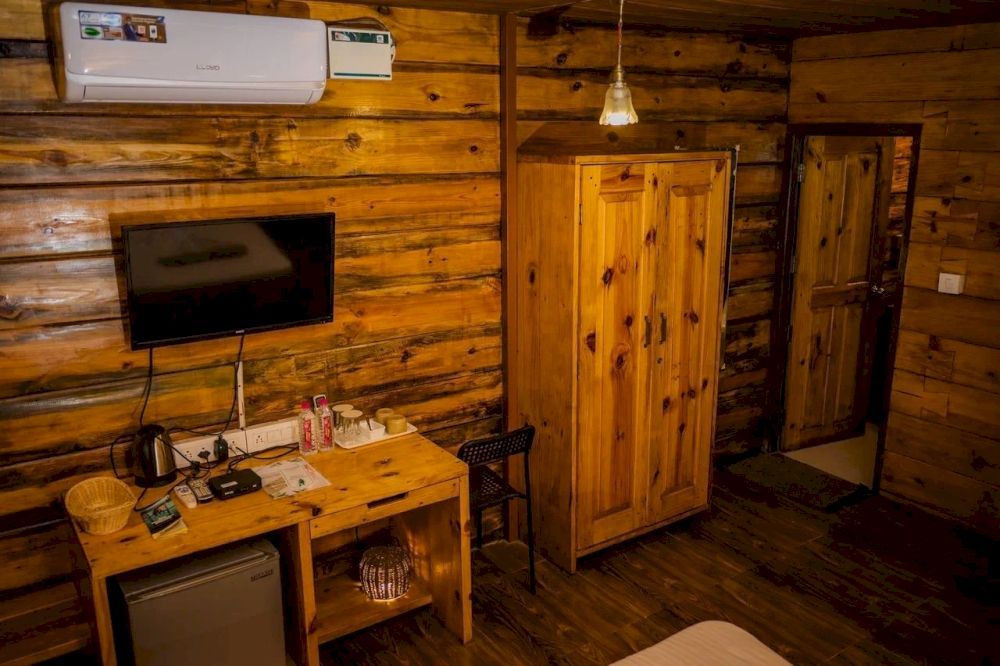 KAYANIV AYURVEDA & WELLNESS RESORT - 12