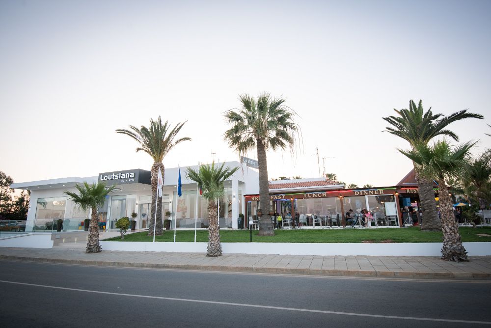 LOUTSIANA HOTEL APTS - 1