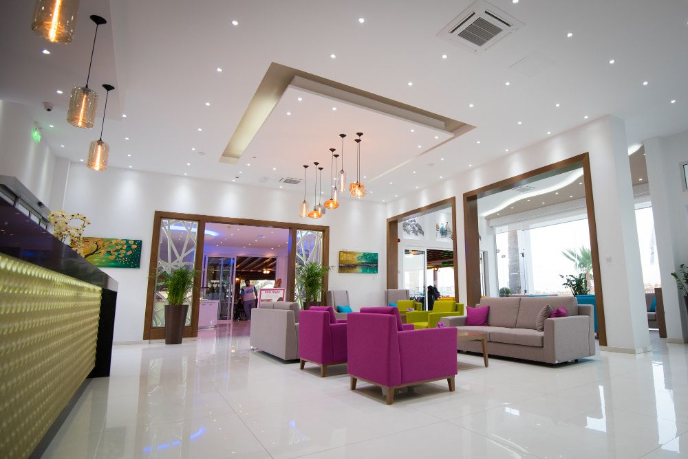 LOUTSIANA HOTEL APTS - 16