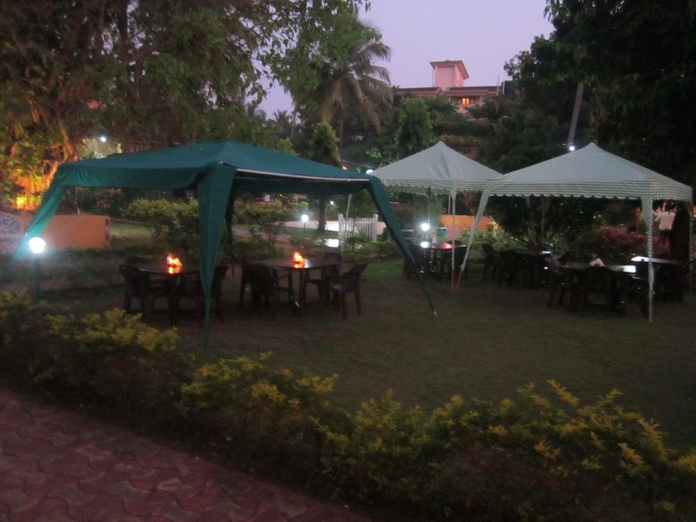 CARINA BEACH RESORT - 26