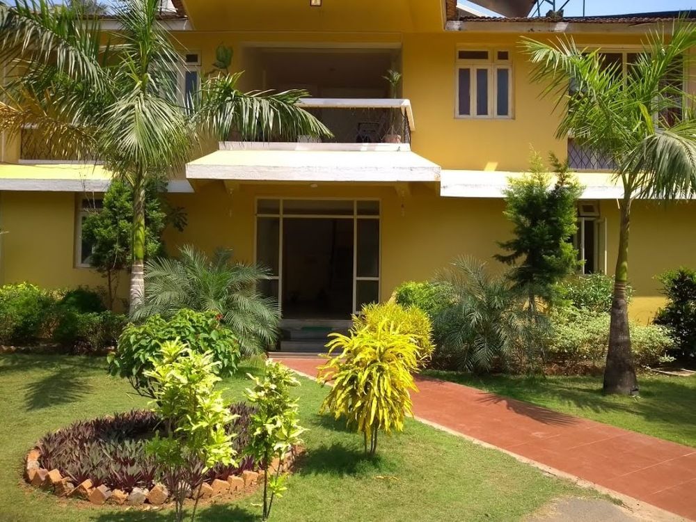 CARINA BEACH RESORT - 8