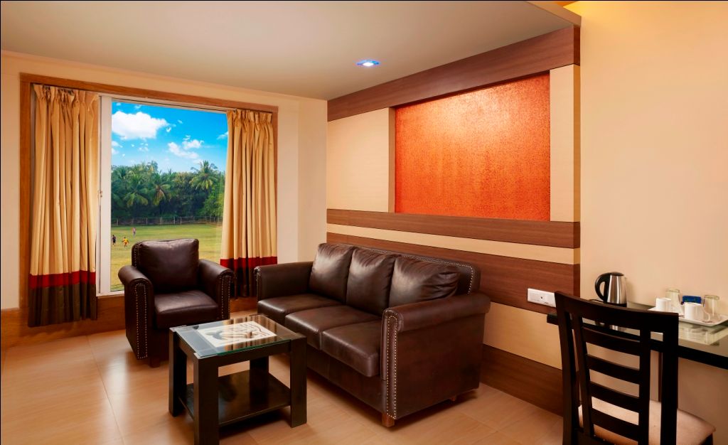 TURTLE BEACH RESORT (ex. RED FOX HOTEL) - 12