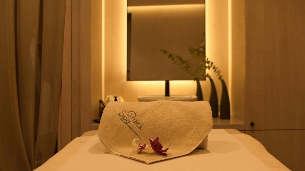 CROWNE PLAZA LIMASSOL - 9