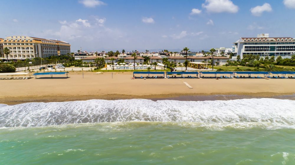 Crystal Boutique Beach Resort (only adults 16) - 15