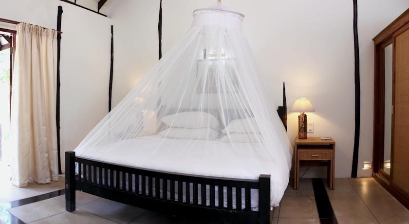 POOVAR ISLAND RESORT - 12