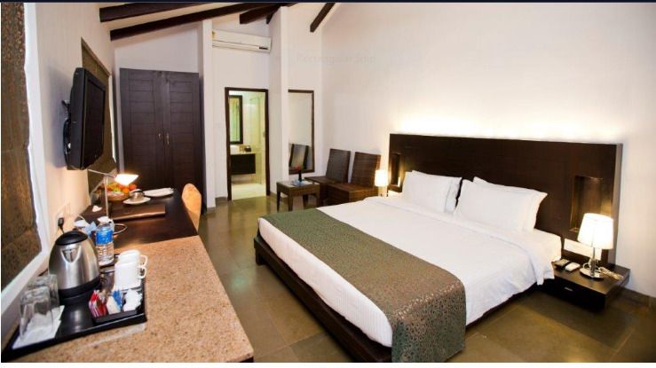 LA CALYPSO RESORT - 8