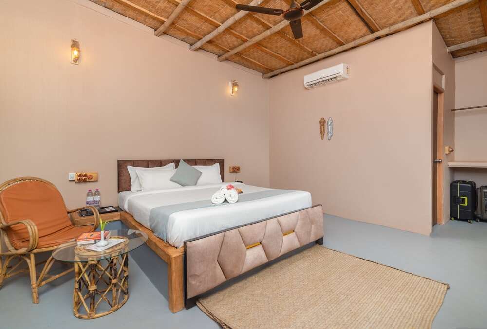 AMADI BEACH FRONT RESORT - 12