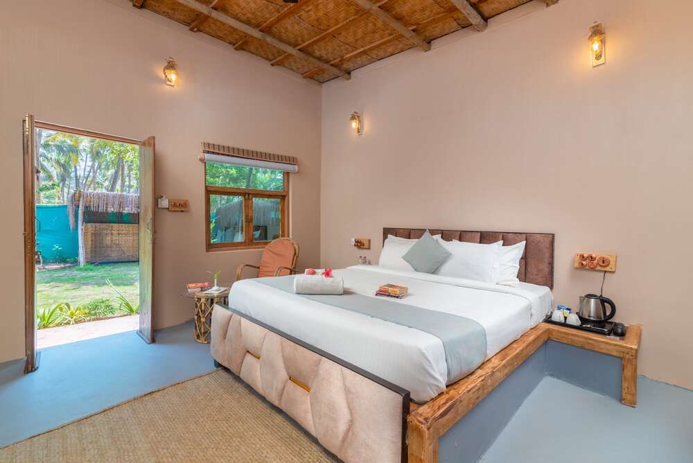 AMADI BEACH FRONT RESORT - 11