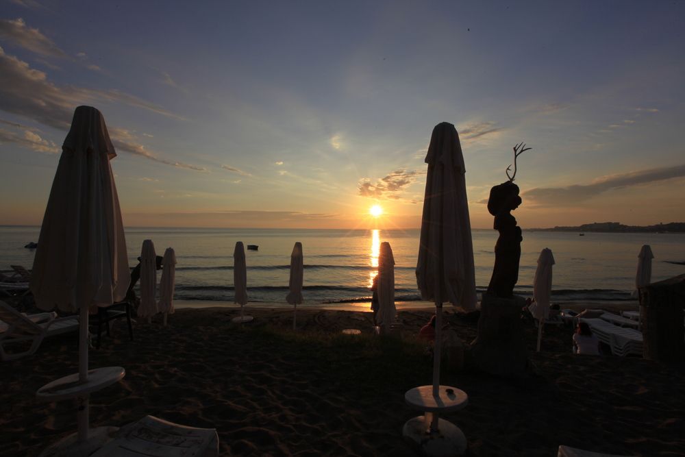 Leda Beach Hotel - 2