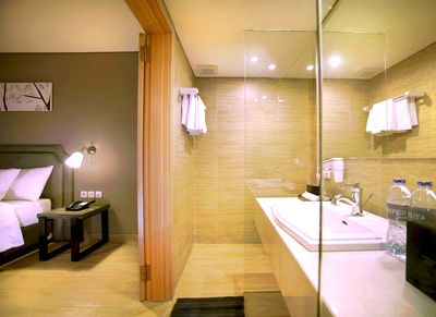 HARPER KUTA BY ASTON - 10