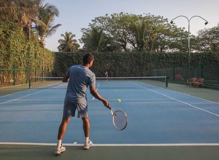 THE LALIT GOLF AND SPA RESORT - 56