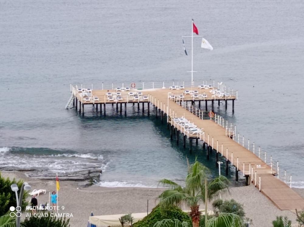 Semt Luna Beach Hotel - 13