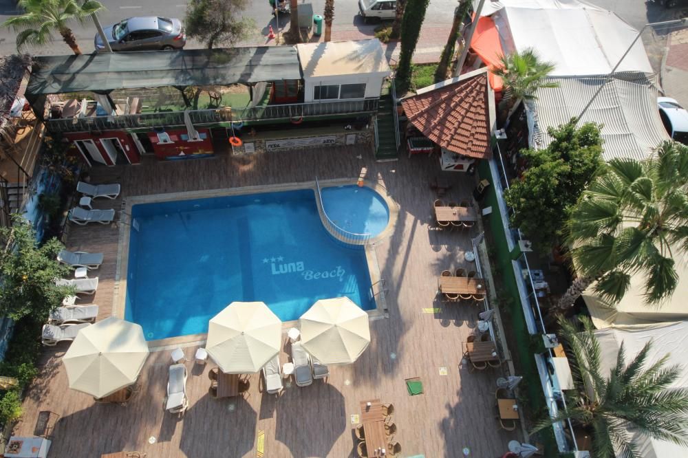 Semt Luna Beach Hotel - 17