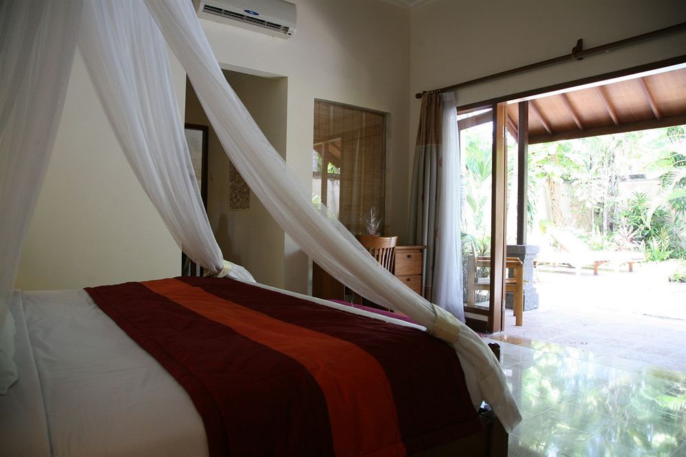 PARIGATA VILLAS RESORT - 36