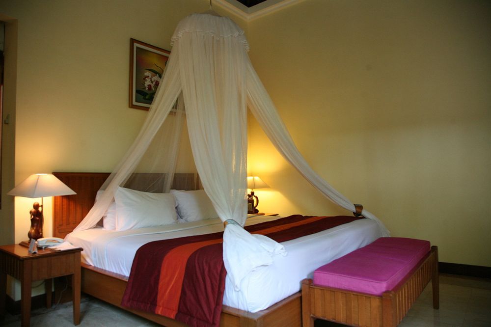 PARIGATA VILLAS RESORT - 35