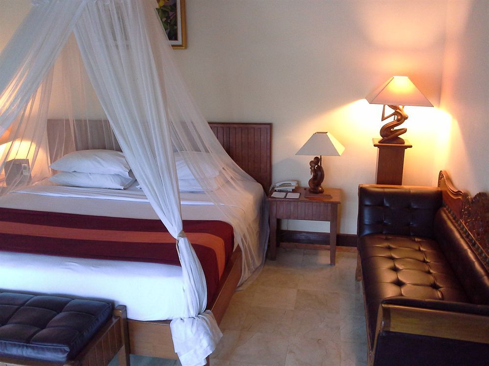 PARIGATA VILLAS RESORT - 31