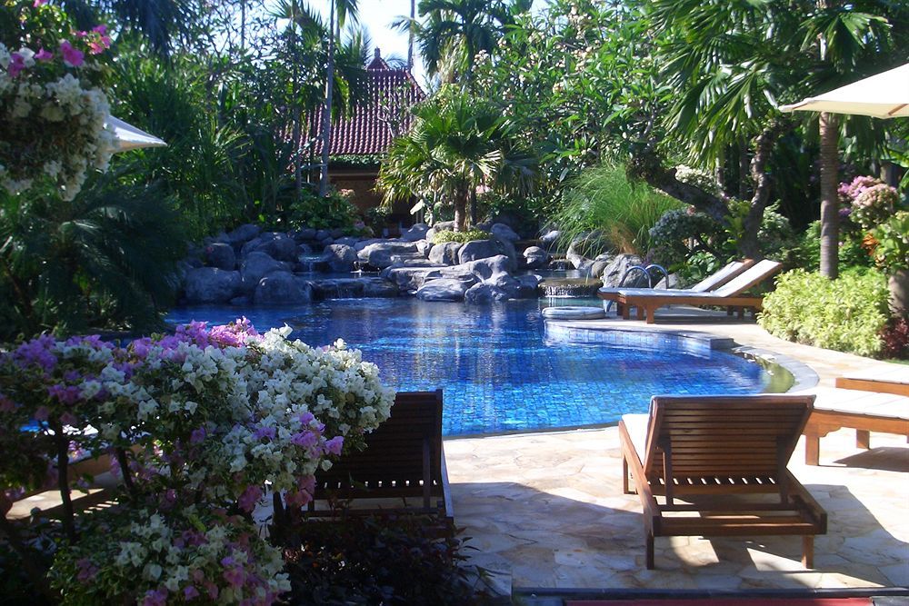 PARIGATA VILLAS RESORT - 2