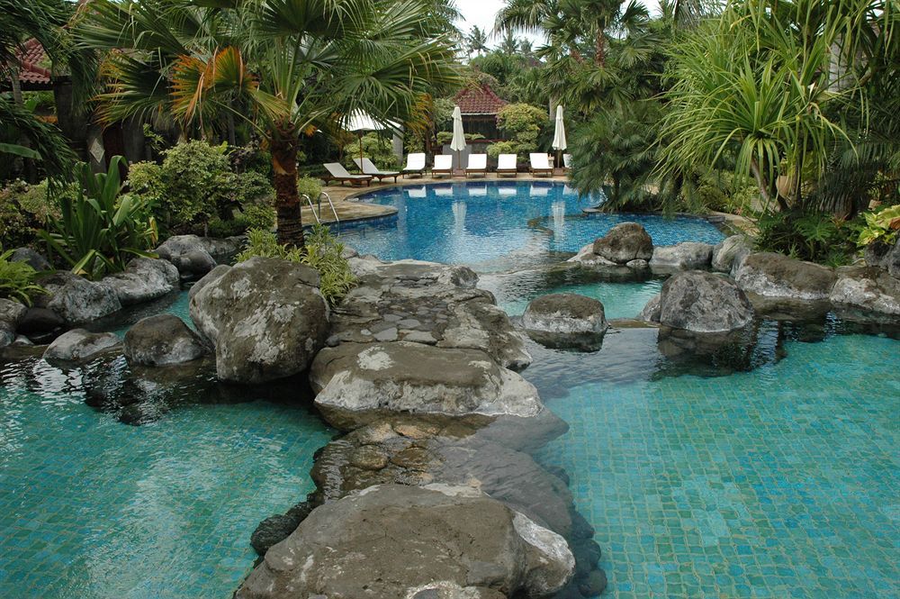 PARIGATA VILLAS RESORT - 3