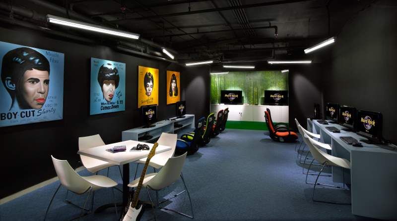 HARD ROCK HOTEL - 26