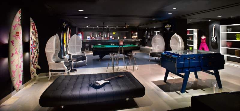 HARD ROCK HOTEL - 17