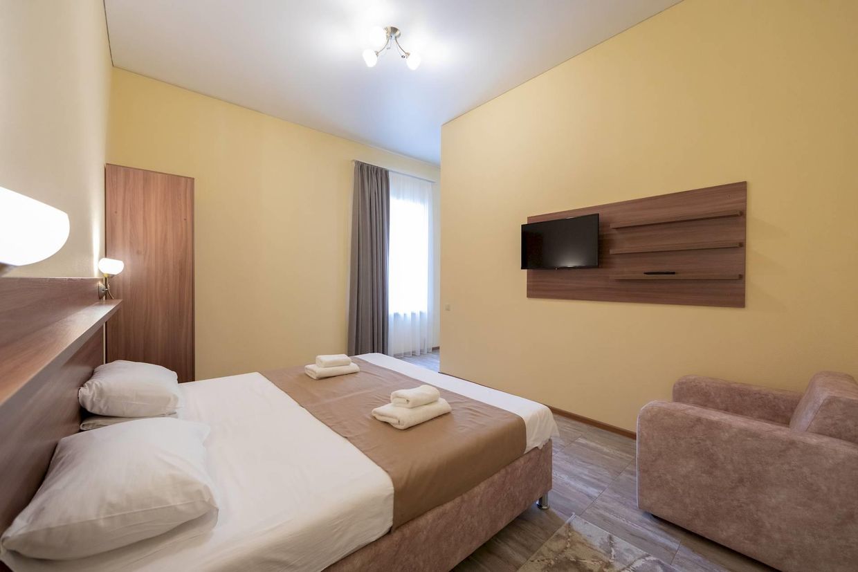 РОМАНОВА, парк-отель - 12