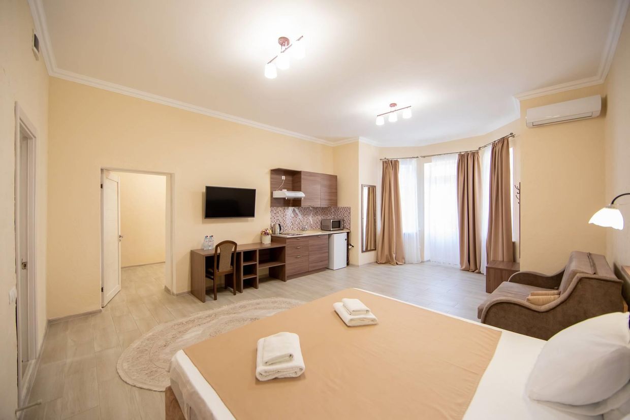 РОМАНОВА, парк-отель - 8