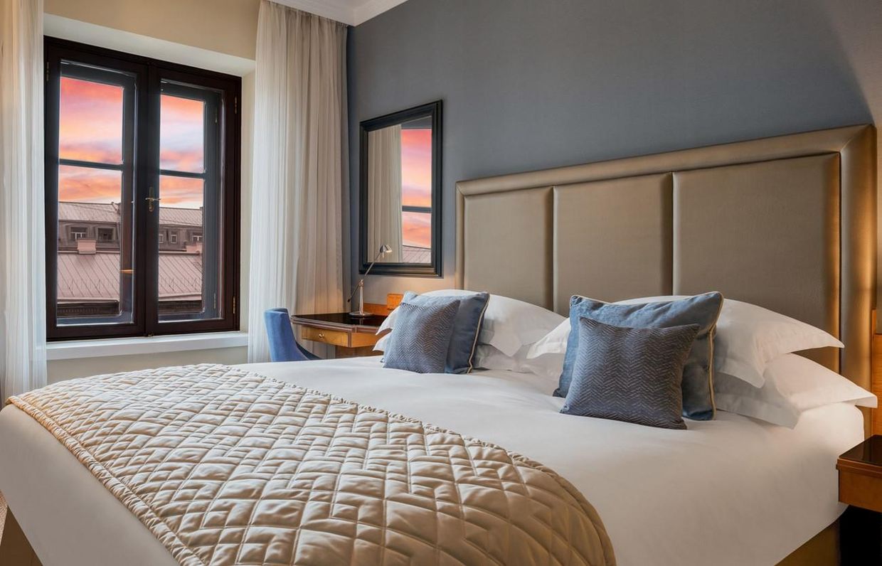 КОРИНТИЯ САНКТ-ПЕТЕРБУРГ - 3