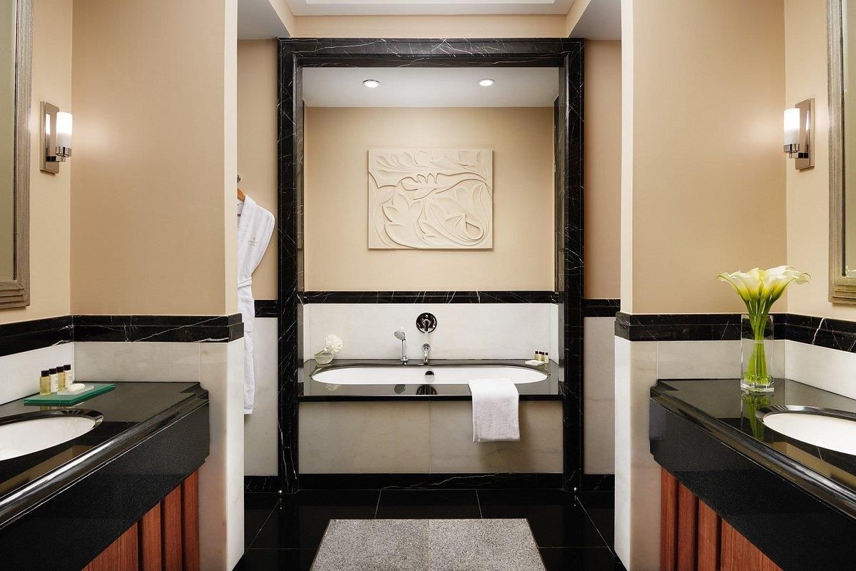 КОРИНТИЯ САНКТ-ПЕТЕРБУРГ - 22