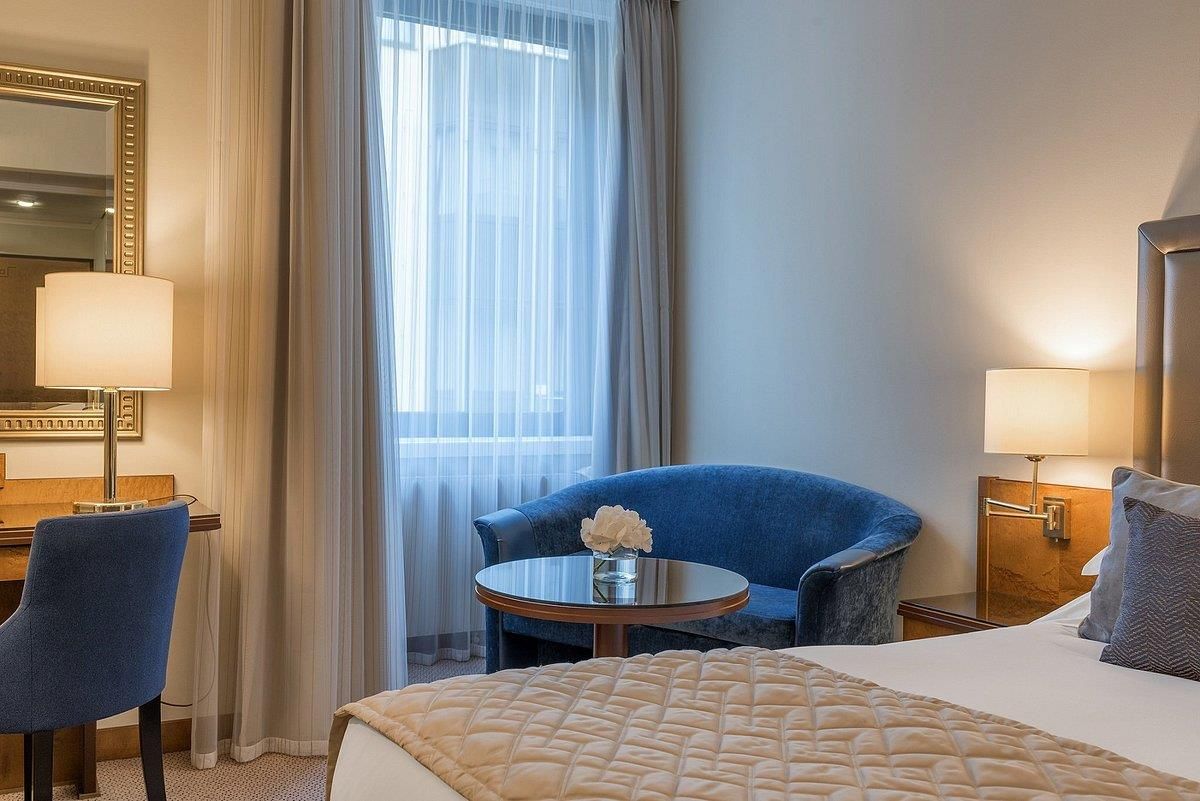 КОРИНТИЯ САНКТ-ПЕТЕРБУРГ - 31