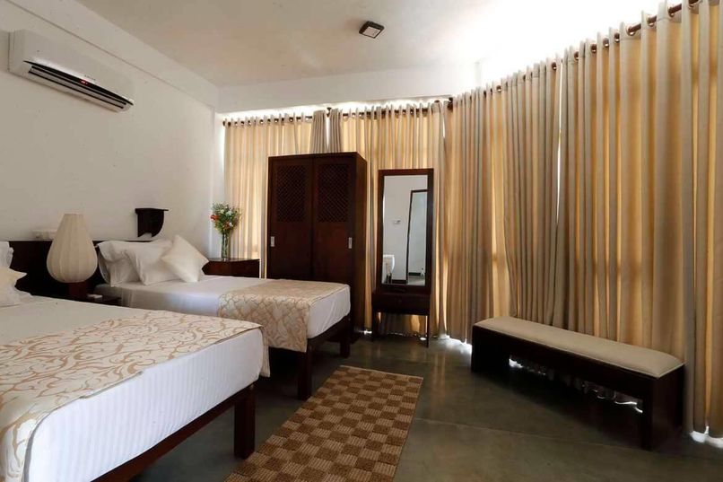 ROCK FORT HOTEL - 3