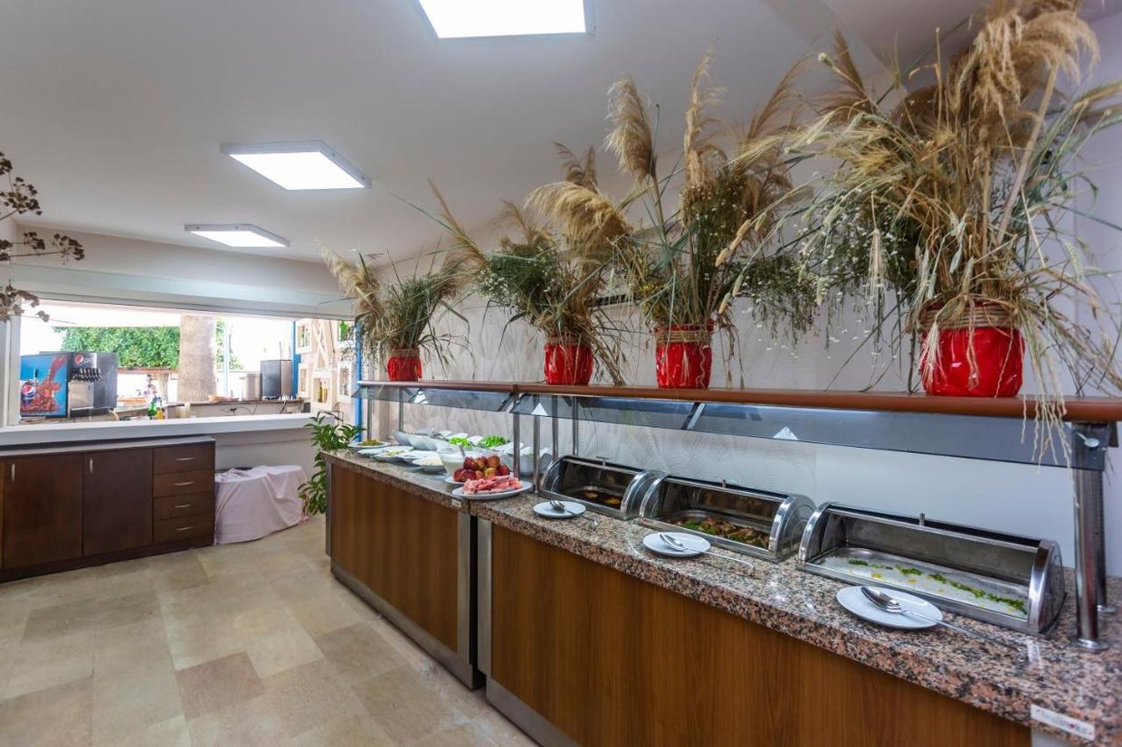 Maxsea Beach Hotel - 12