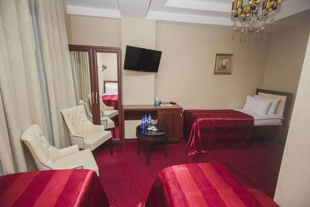 MARIONN TBILISI - 20