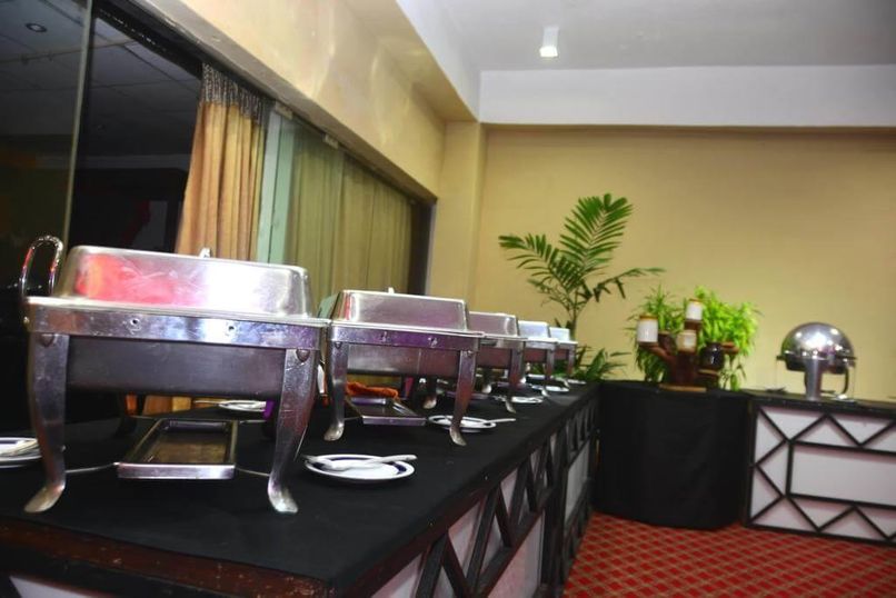 RAINBOW BEACH HOTEL (Ambalangoda) - 6