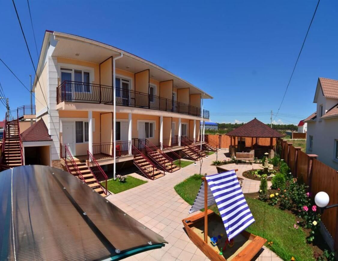 УЮТНЫЙ ДВОРИК, отель (дети от 1-го года) - 1